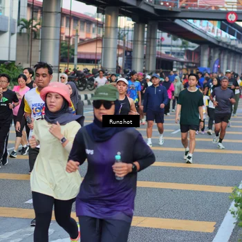 Runner Photo 5031641