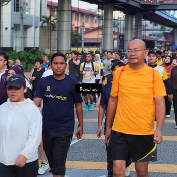 Runner Photo 5031643