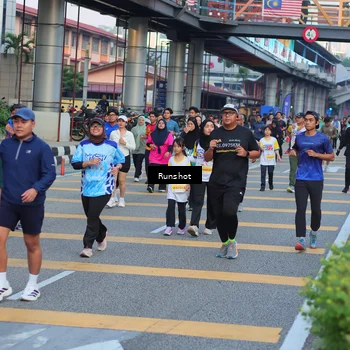 Runner Photo 5031699