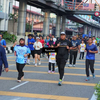 Runner Photo 5031704