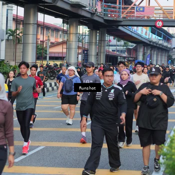Runner Photo 5031824