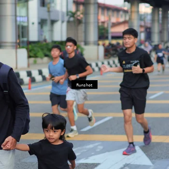 Runner Photo 5031898