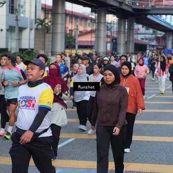 Runner Photo 5031911