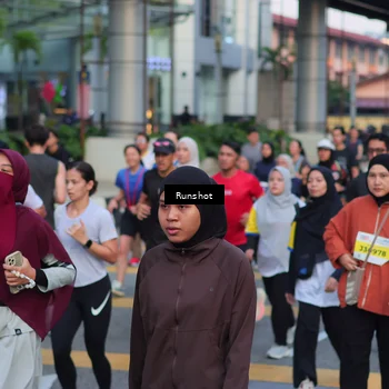 Runner Photo 5032027