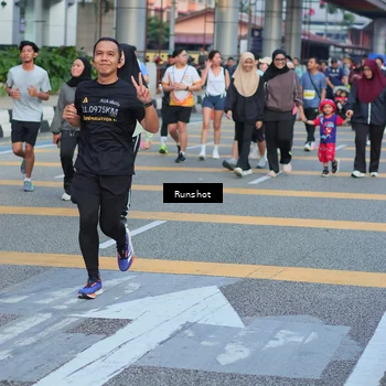 Runner Photo 5032050