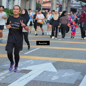 Runner Photo 5032055