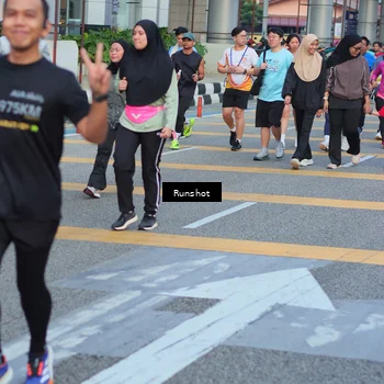 Runner Photo 5032057