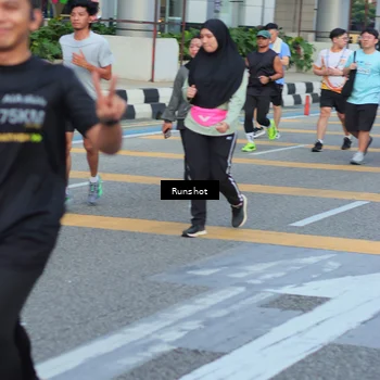 Runner Photo 5032060