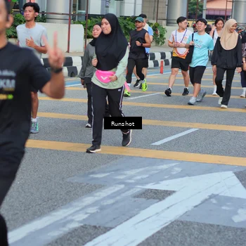Runner Photo 5032062