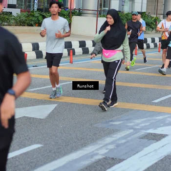 Runner Photo 5032072
