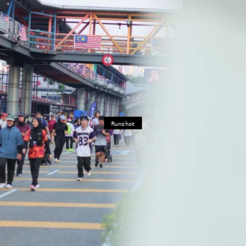 Runner Photo 5032076