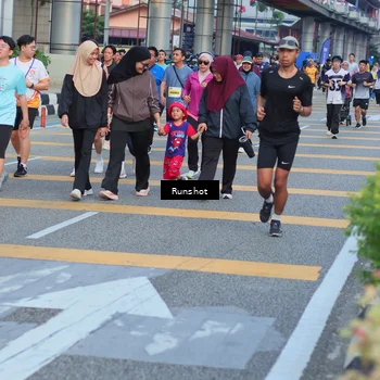 Runner Photo 5032077