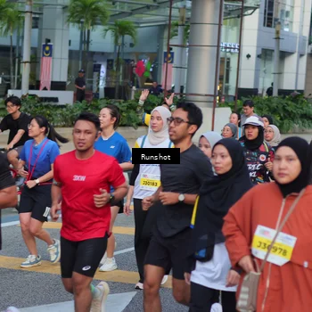 Runner Photo 5032097