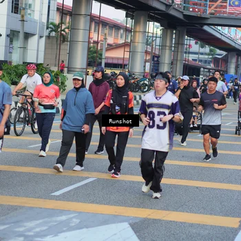 Runner Photo 5032099