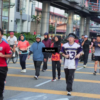 Runner Photo 5032104