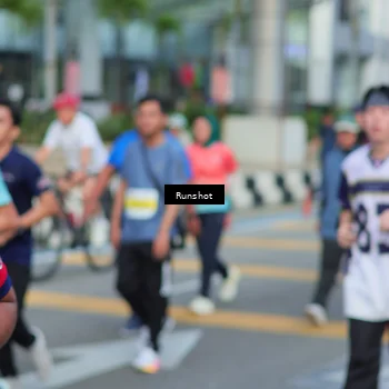 Runner Photo 5032117