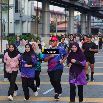 Runner Photo 5032137