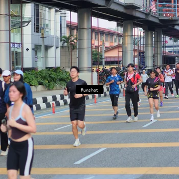 Runner Photo 5032207