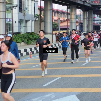 Runner Photo 5032208