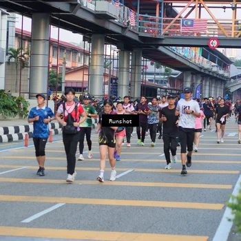 Runner Photo 5032223