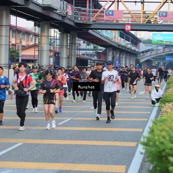 Runner Photo 5032224