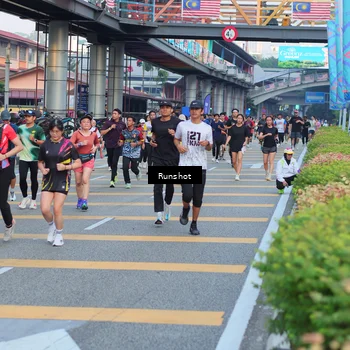 Runner Photo 5032228