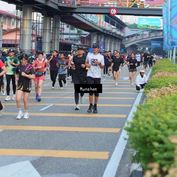 Runner Photo 5032229