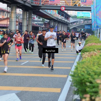 Runner Photo 5032234