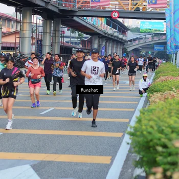 Runner Photo 5032235