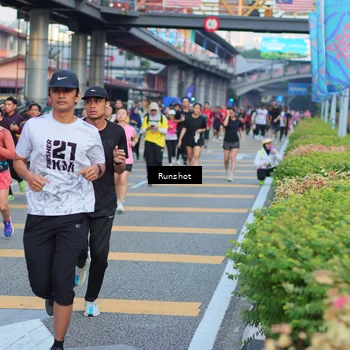 Runner Photo 5032260