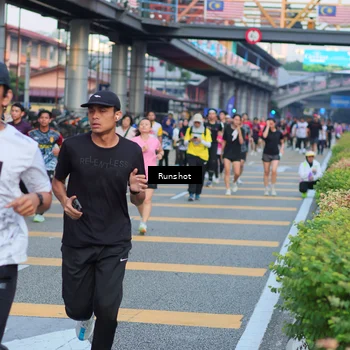 Runner Photo 5032273