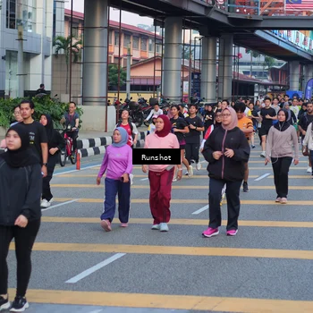 Runner Photo 5032309