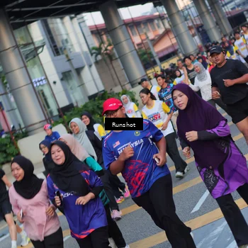 Runner Photo 5032798