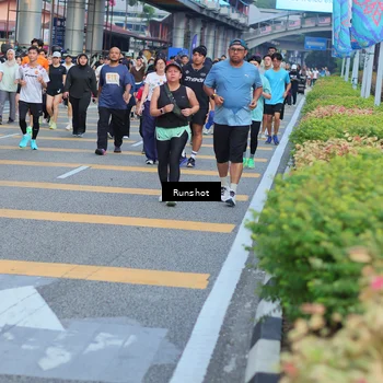 Runner Photo 5032978