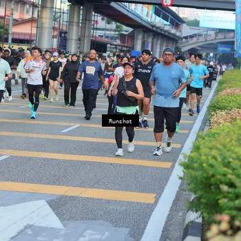 Runner Photo 5032985
