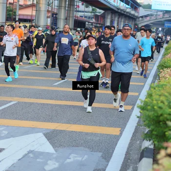 Runner Photo 5032995