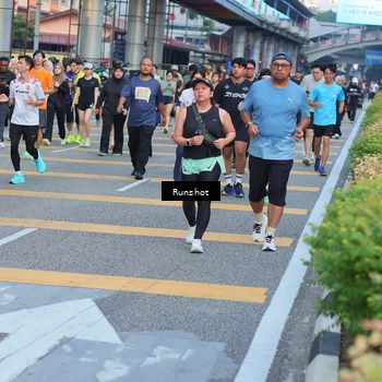 Runner Photo 5032996