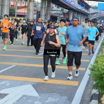 Runner Photo 5033009