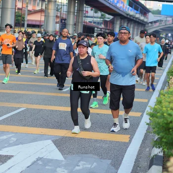 Runner Photo 5033010