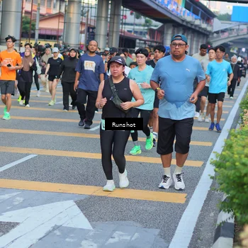 Runner Photo 5033011