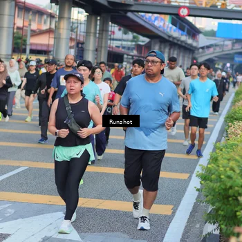 Runner Photo 5033018