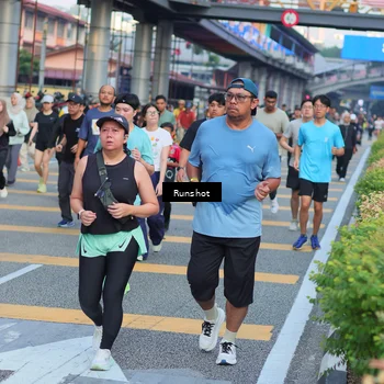 Runner Photo 5033021