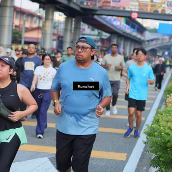 Runner Photo 5033033