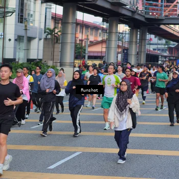 Runner Photo 5033045
