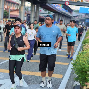 Runner Photo 5033052