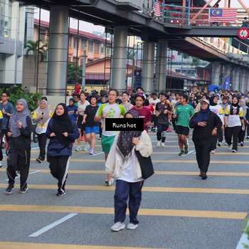 Runner Photo 5033078
