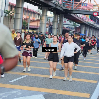 Runner Photo 5033080
