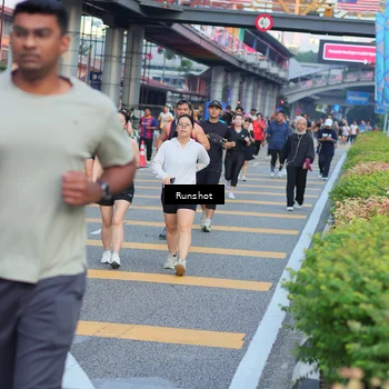 Runner Photo 5033088