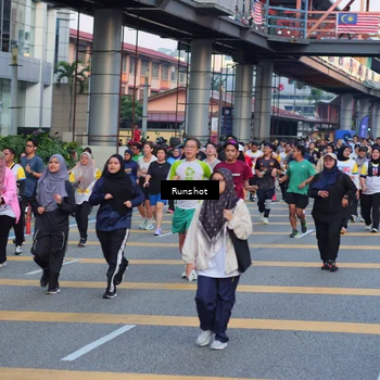 Runner Photo 5033089