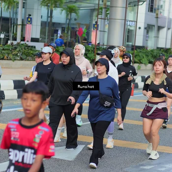 Runner Photo 5033101